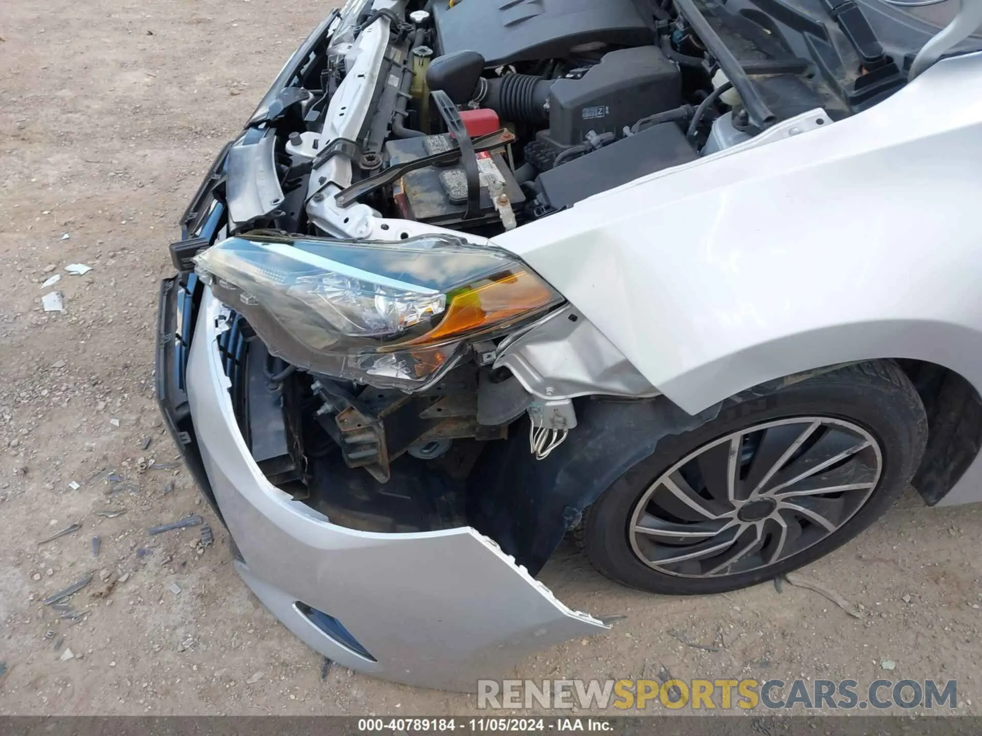 16 Photograph of a damaged car 2T1BURHE8KC157818 TOYOTA COROLLA 2019
