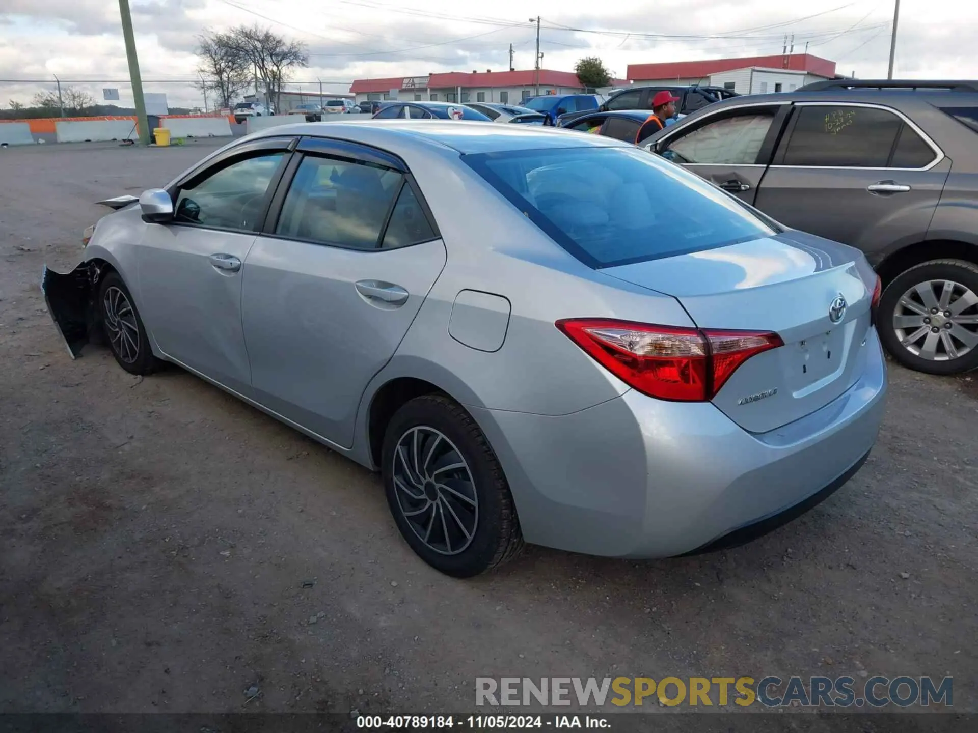 3 Photograph of a damaged car 2T1BURHE8KC157818 TOYOTA COROLLA 2019