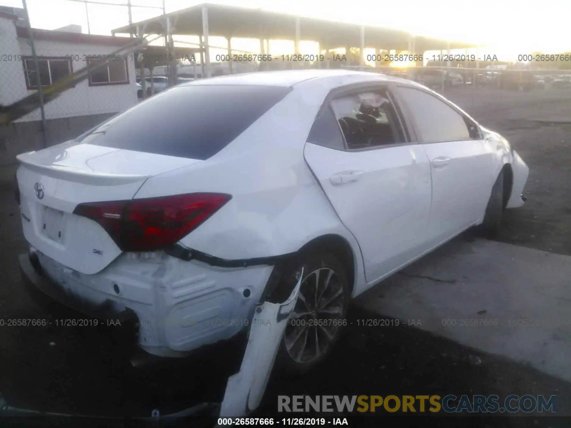 4 Photograph of a damaged car 2T1BURHE8KC161769 TOYOTA COROLLA 2019