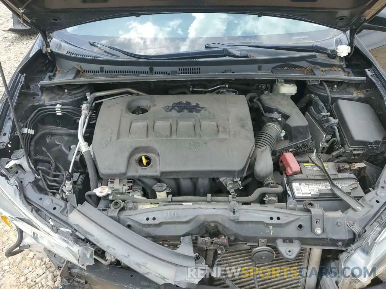11 Photograph of a damaged car 2T1BURHE8KC166261 TOYOTA COROLLA 2019