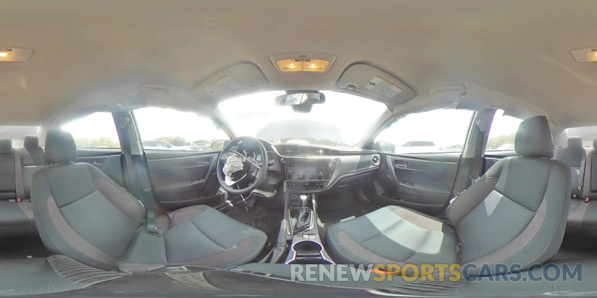 15 Photograph of a damaged car 2T1BURHE8KC166261 TOYOTA COROLLA 2019