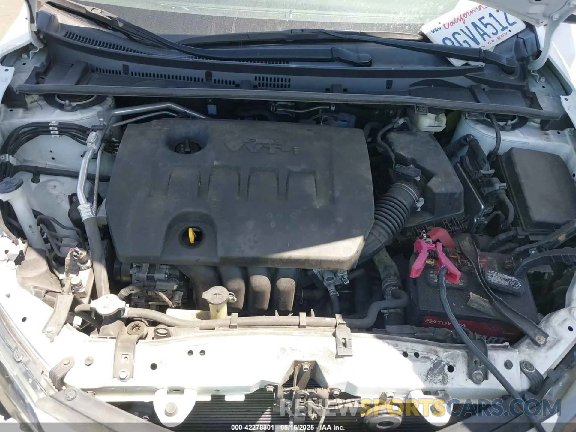 10 Photograph of a damaged car 2T1BURHE8KC166924 TOYOTA COROLLA 2019