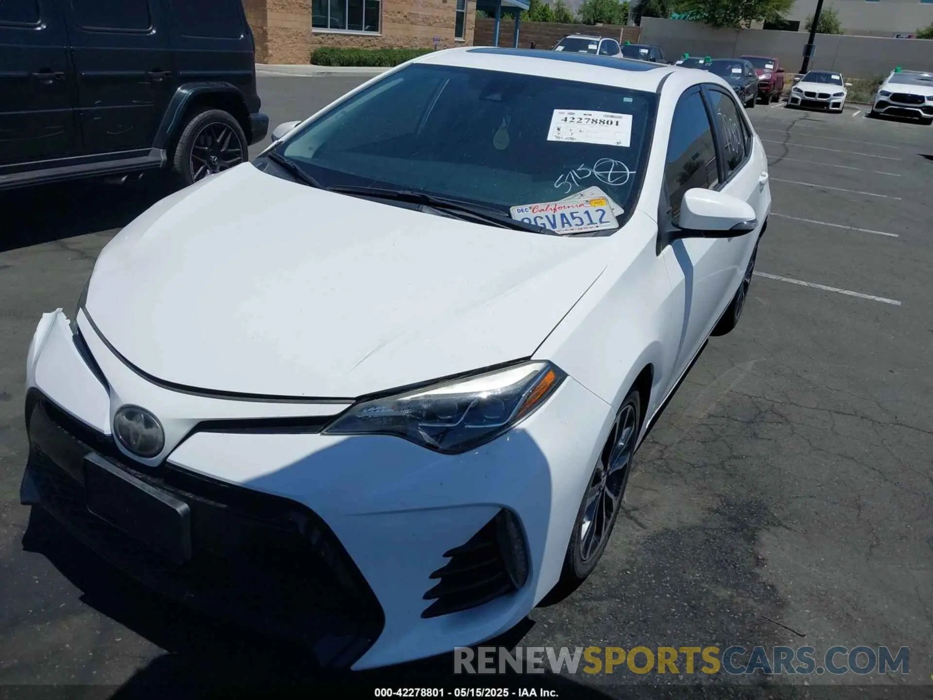 2 Photograph of a damaged car 2T1BURHE8KC166924 TOYOTA COROLLA 2019
