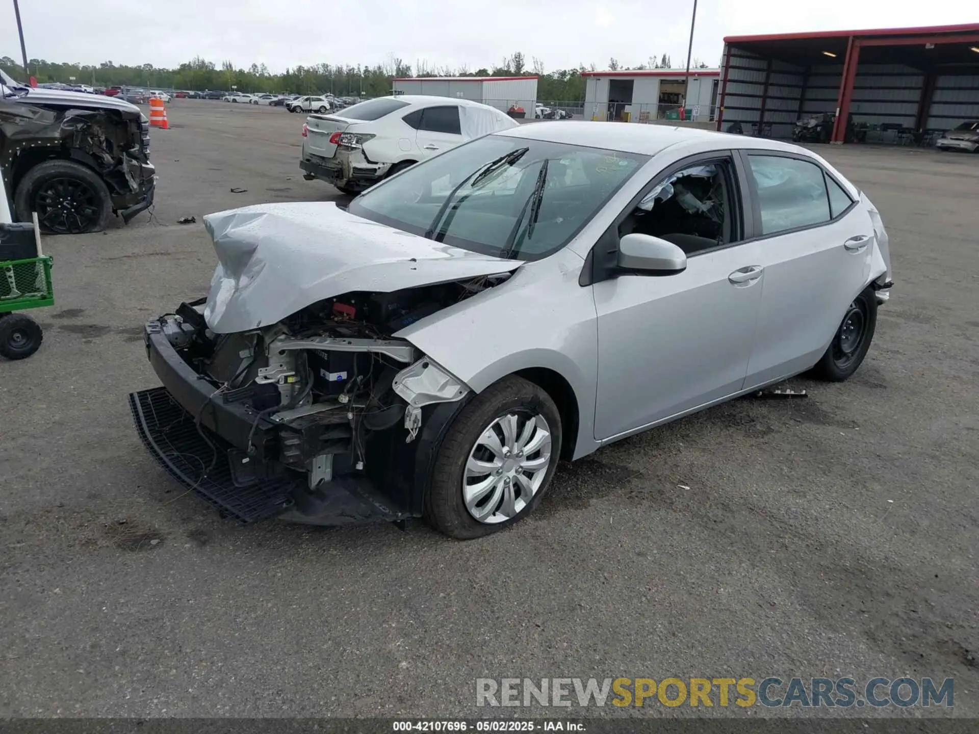2 Photograph of a damaged car 2T1BURHE8KC170584 TOYOTA COROLLA 2019