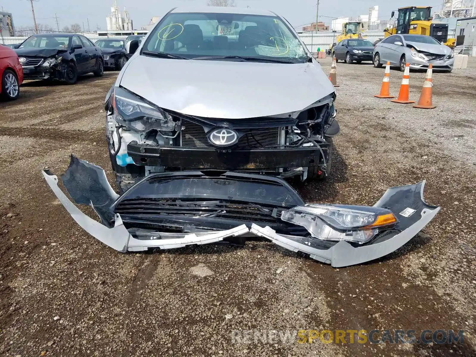 9 Photograph of a damaged car 2T1BURHE8KC174506 TOYOTA COROLLA 2019