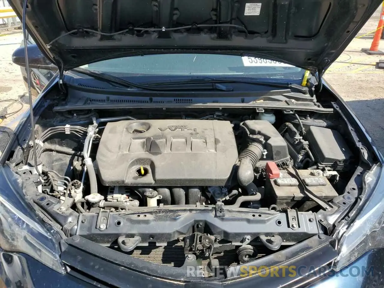11 Photograph of a damaged car 2T1BURHE8KC175137 TOYOTA COROLLA 2019