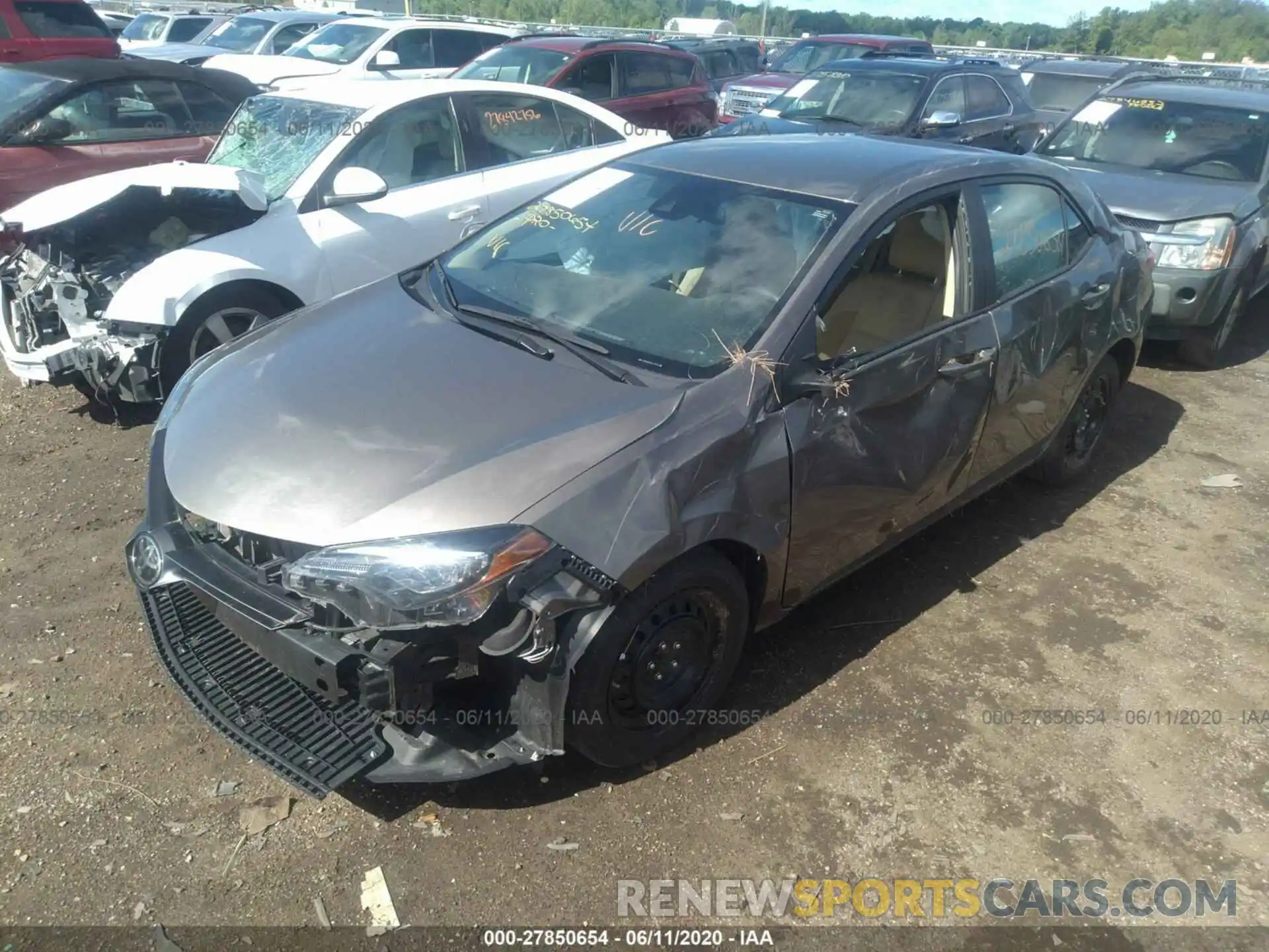 6 Photograph of a damaged car 2T1BURHE8KC175574 TOYOTA COROLLA 2019