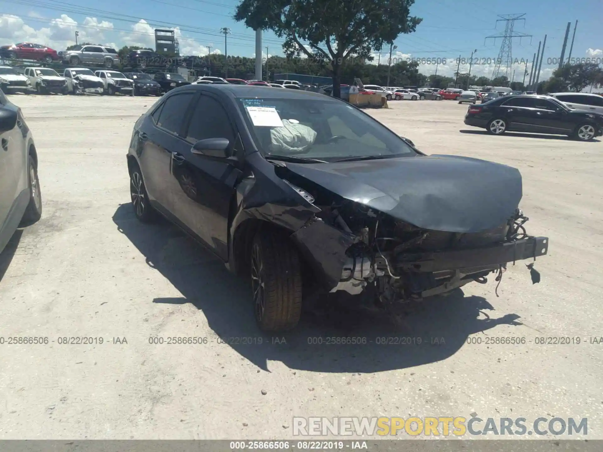 1 Photograph of a damaged car 2T1BURHE8KC178992 TOYOTA COROLLA 2019