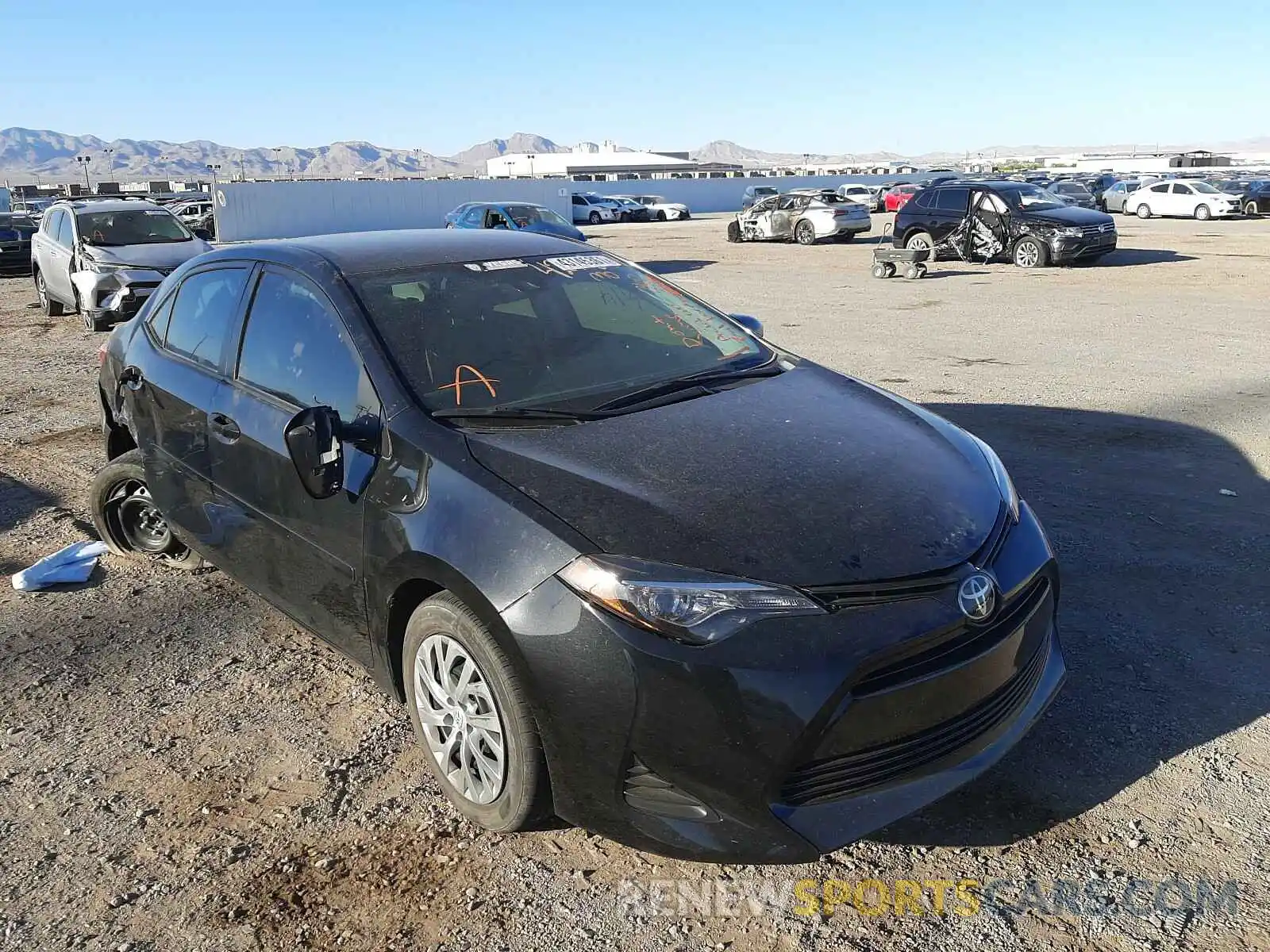 1 Photograph of a damaged car 2T1BURHE8KC187529 TOYOTA COROLLA 2019