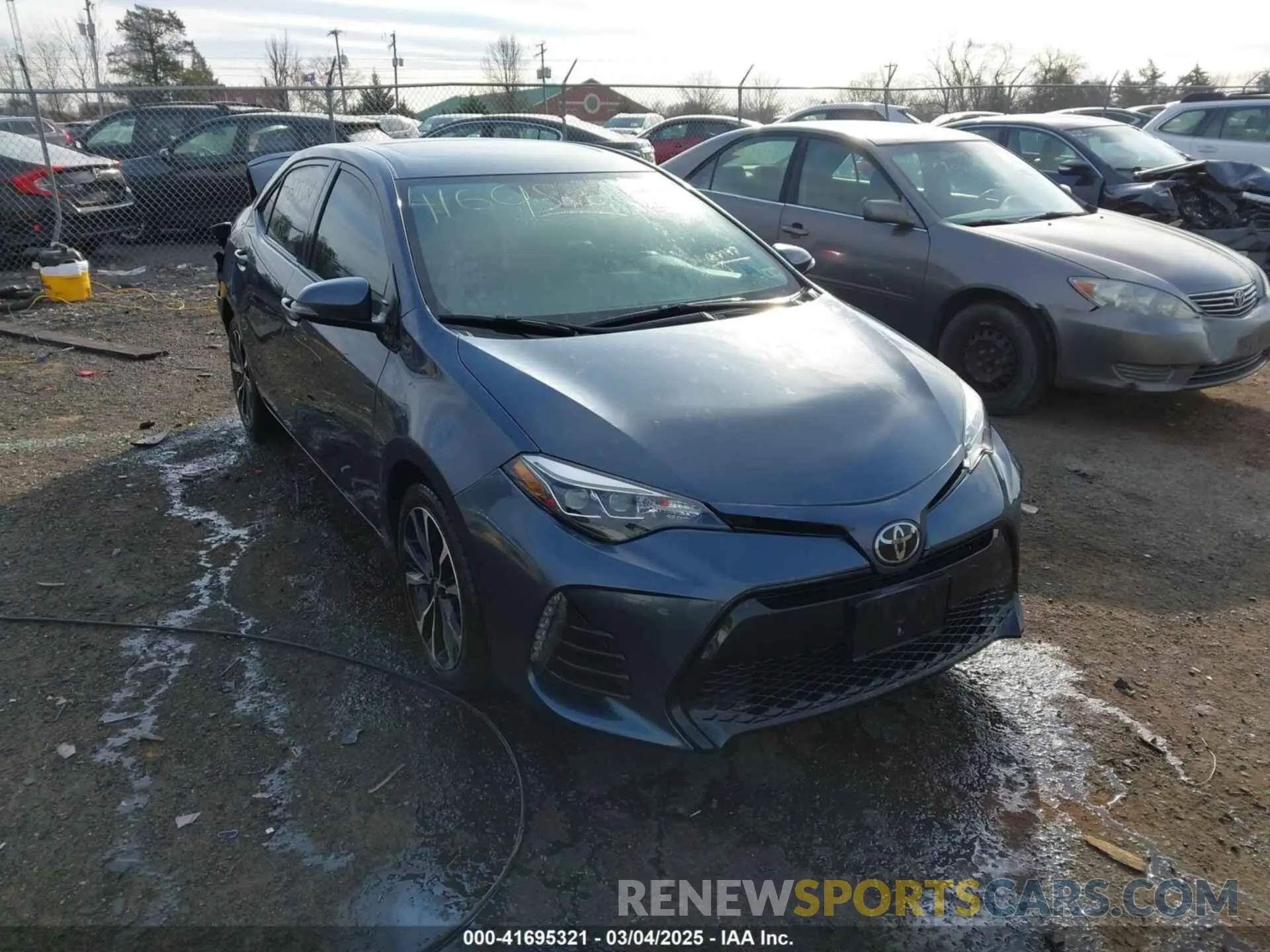 1 Photograph of a damaged car 2T1BURHE8KC188387 TOYOTA COROLLA 2019