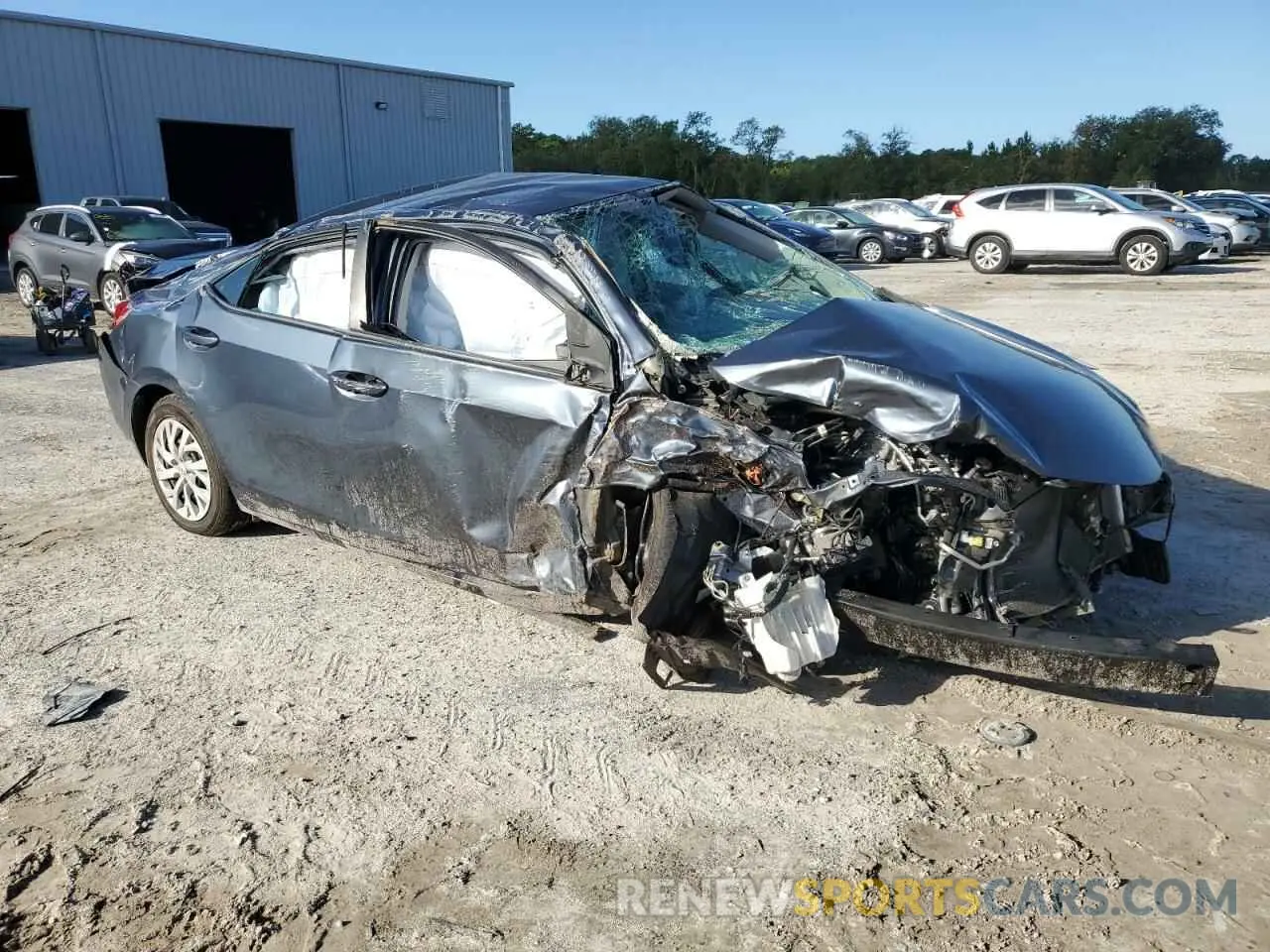 4 Photograph of a damaged car 2T1BURHE8KC188809 TOYOTA COROLLA 2019