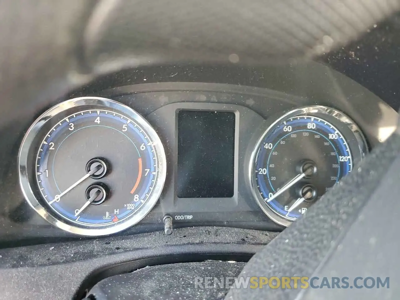 9 Photograph of a damaged car 2T1BURHE8KC188809 TOYOTA COROLLA 2019