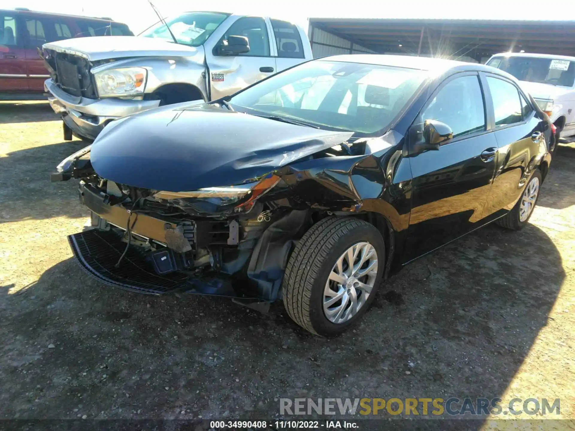 2 Photograph of a damaged car 2T1BURHE8KC197123 TOYOTA COROLLA 2019