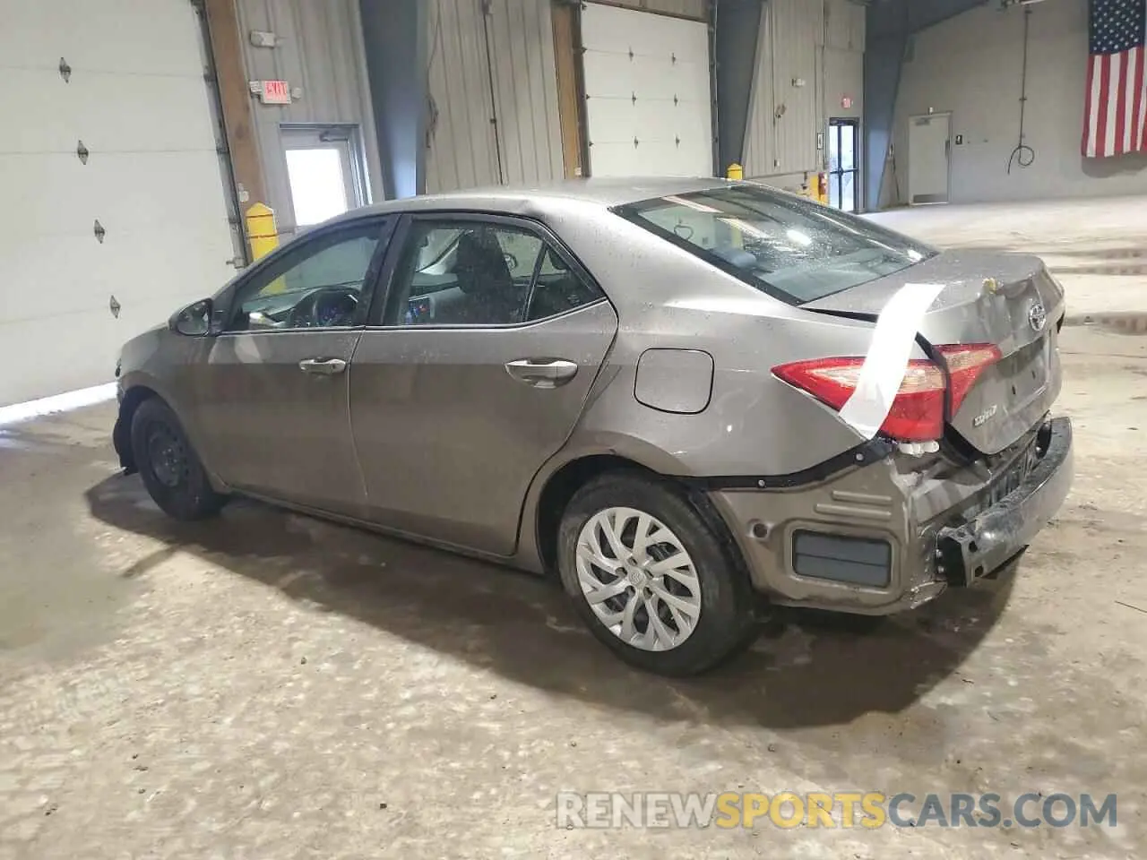 2 Photograph of a damaged car 2T1BURHE8KC198885 TOYOTA COROLLA 2019