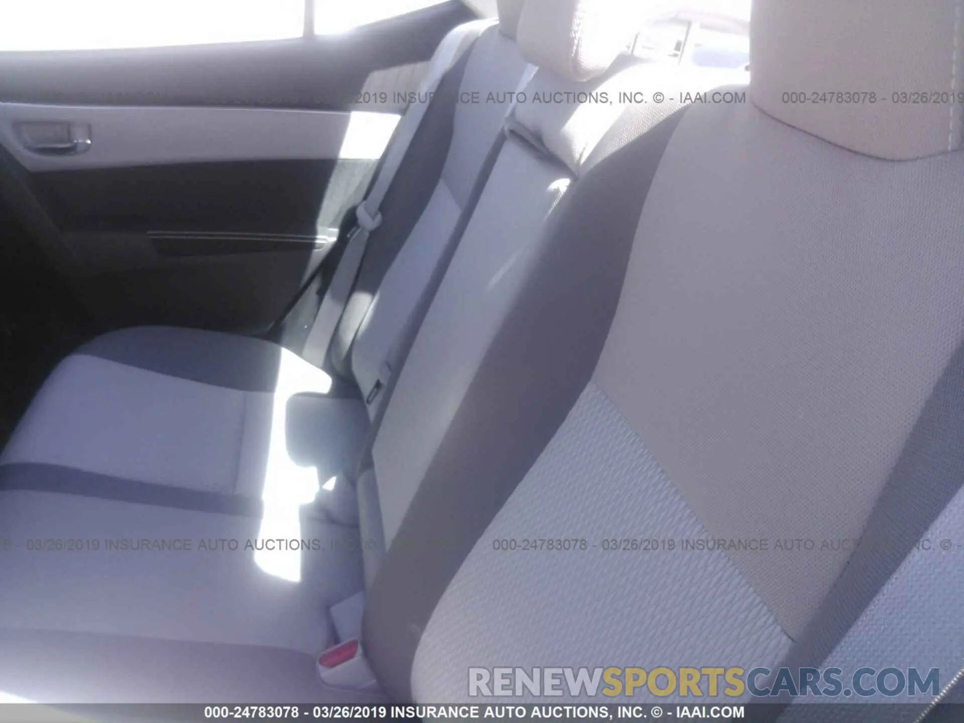 8 Photograph of a damaged car 2T1BURHE8KC206905 TOYOTA COROLLA 2019