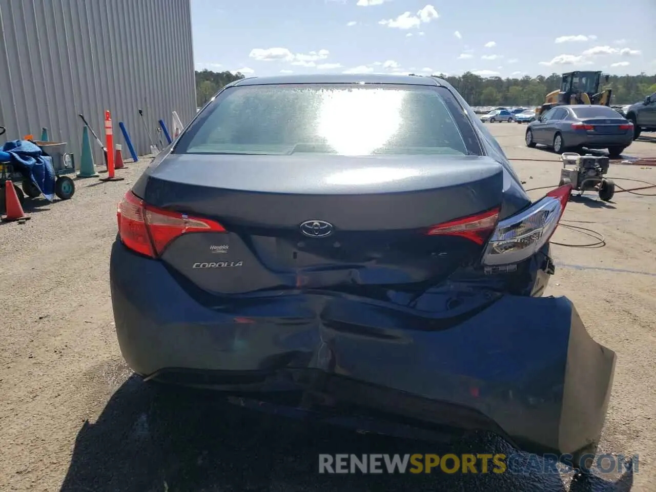 6 Photograph of a damaged car 2T1BURHE8KC207066 TOYOTA COROLLA 2019