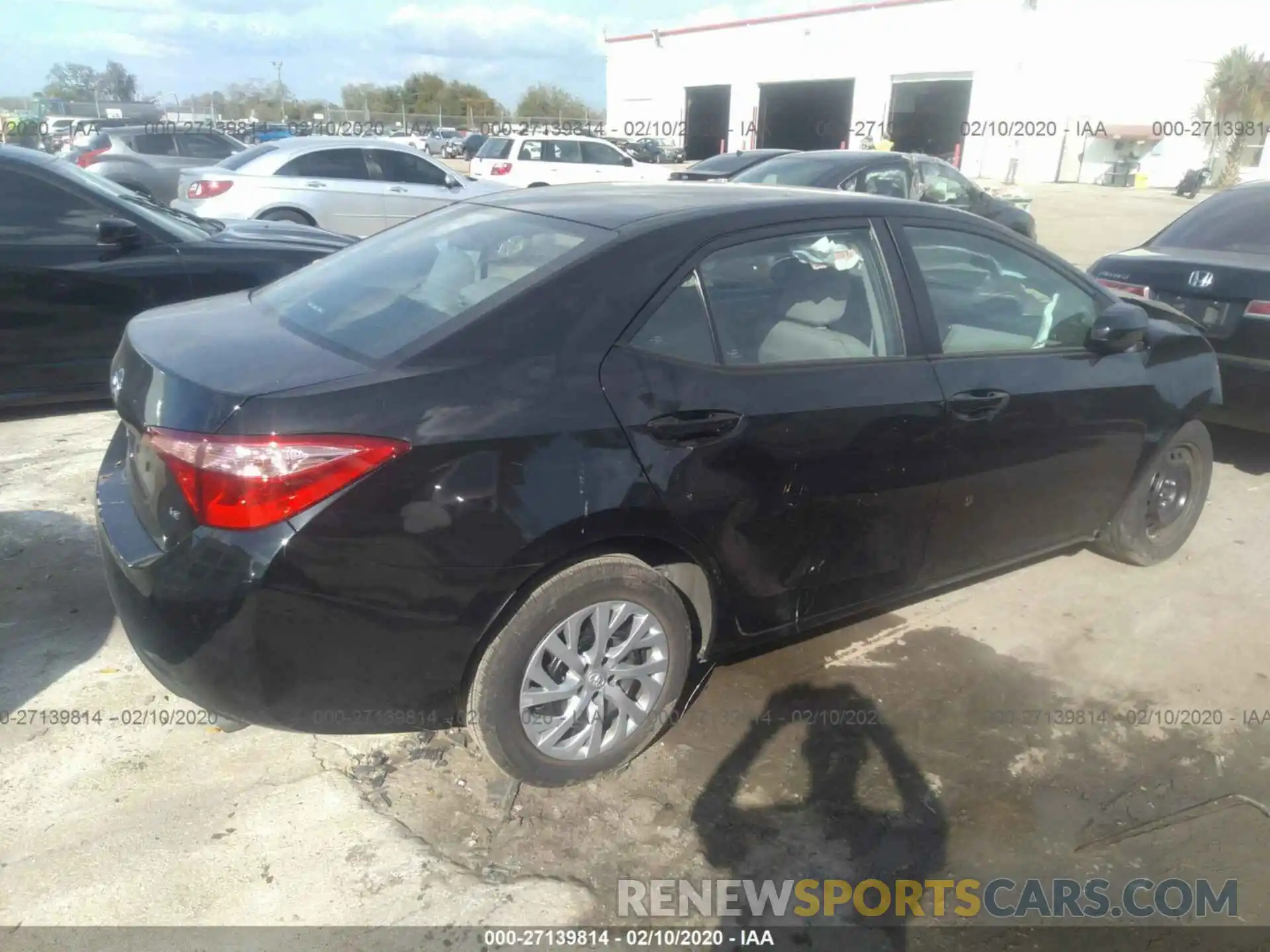 4 Photograph of a damaged car 2T1BURHE8KC207195 TOYOTA COROLLA 2019