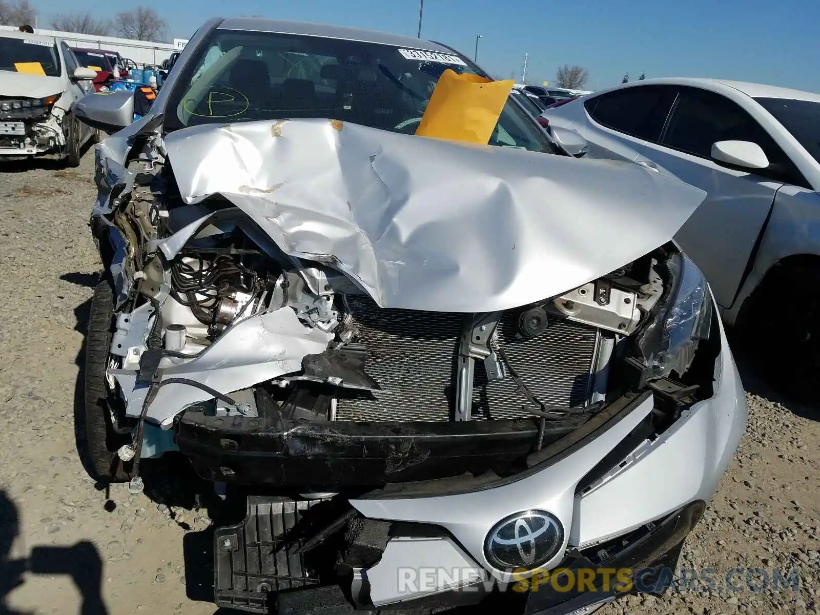 9 Photograph of a damaged car 2T1BURHE8KC219394 TOYOTA COROLLA 2019