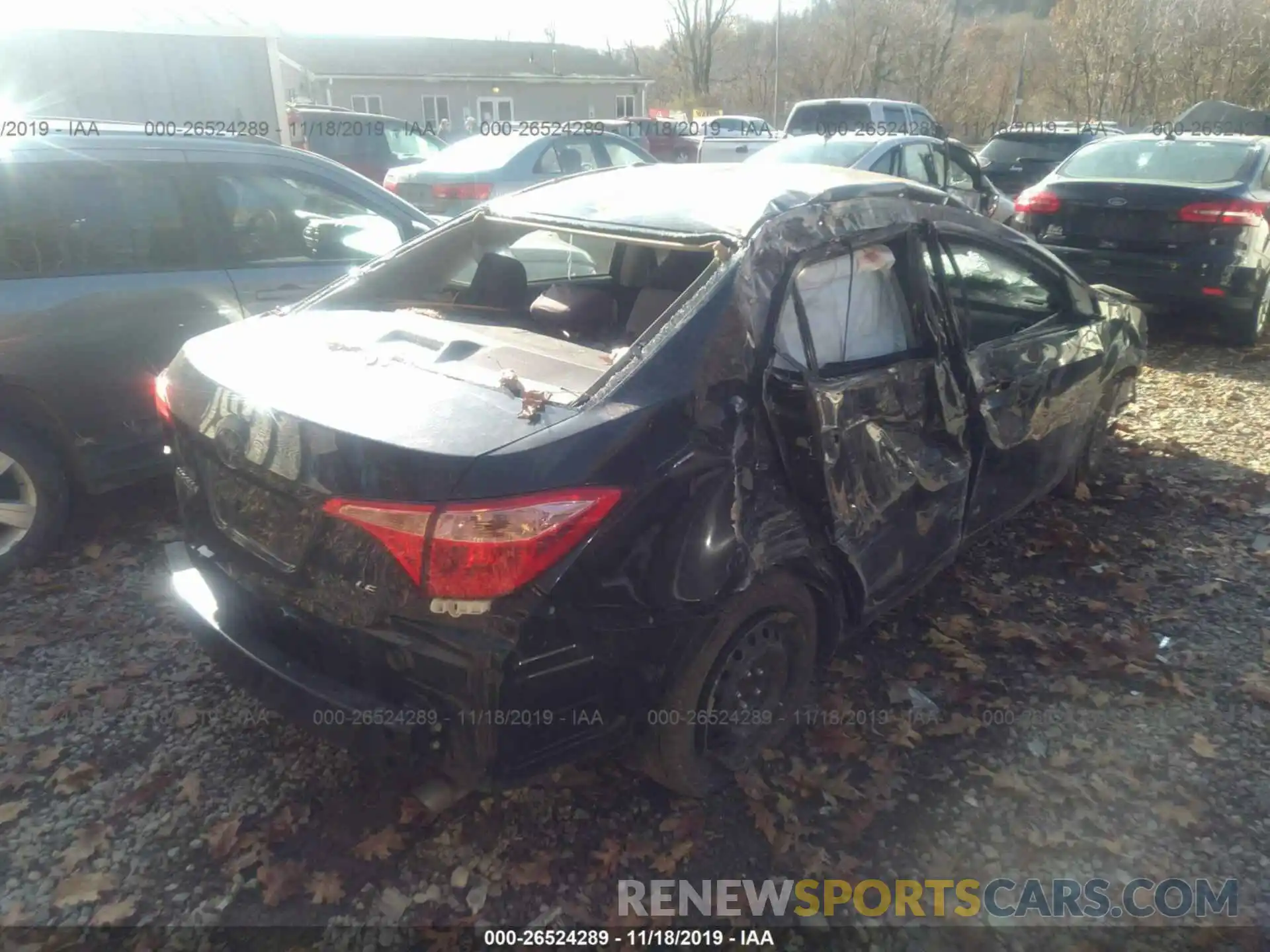 4 Photograph of a damaged car 2T1BURHE8KC223140 TOYOTA COROLLA 2019