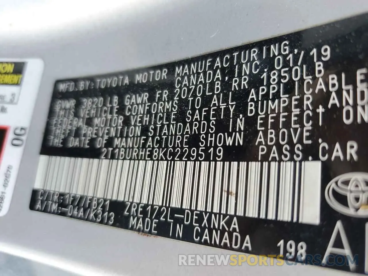 12 Photograph of a damaged car 2T1BURHE8KC229519 TOYOTA COROLLA 2019