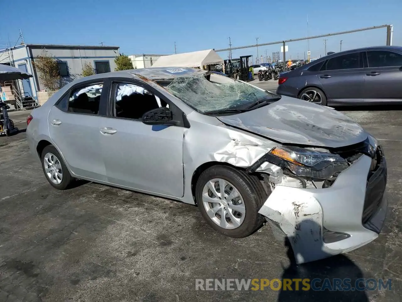 4 Photograph of a damaged car 2T1BURHE8KC229519 TOYOTA COROLLA 2019