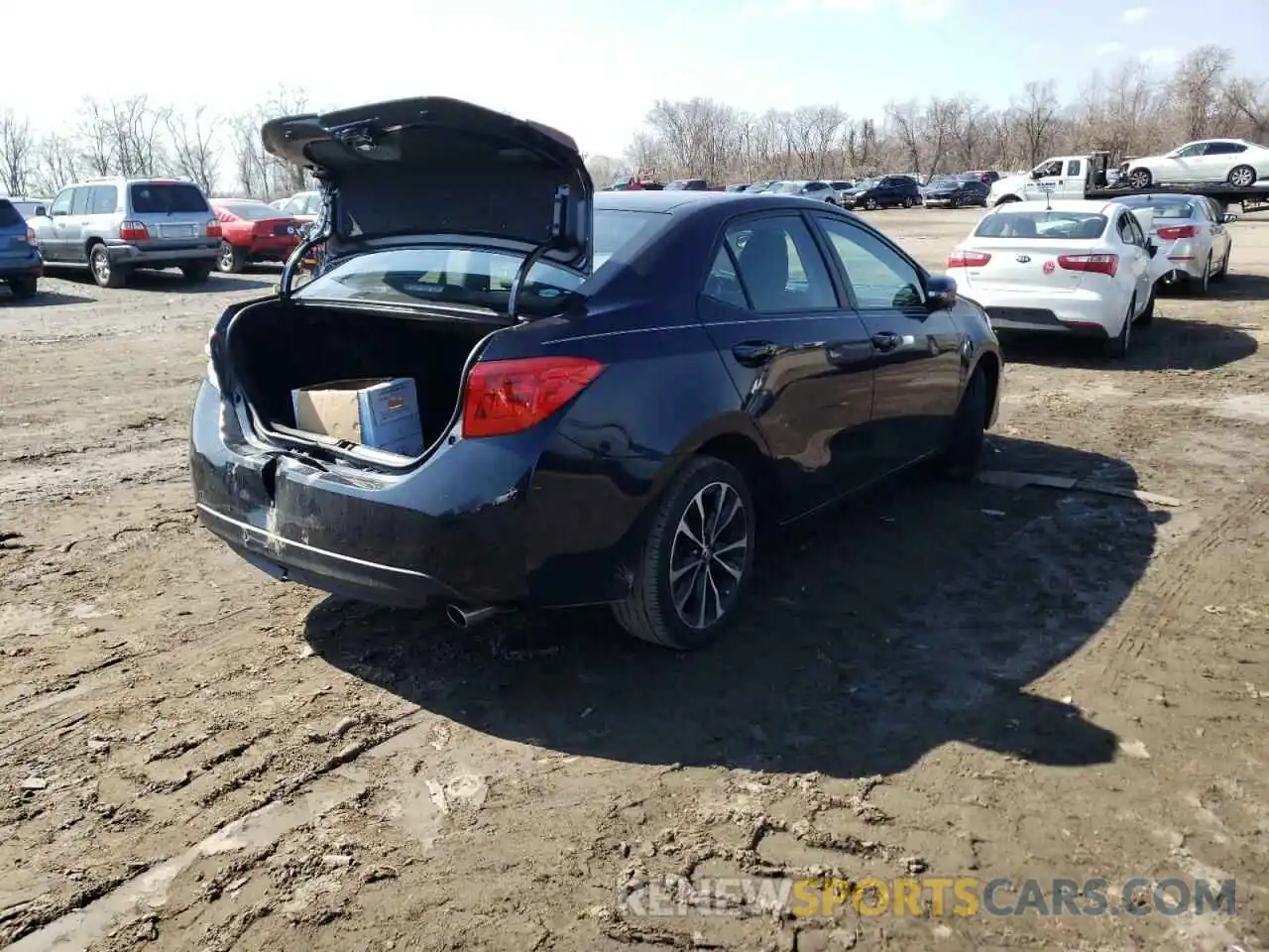 4 Photograph of a damaged car 2T1BURHE8KC229987 TOYOTA COROLLA 2019