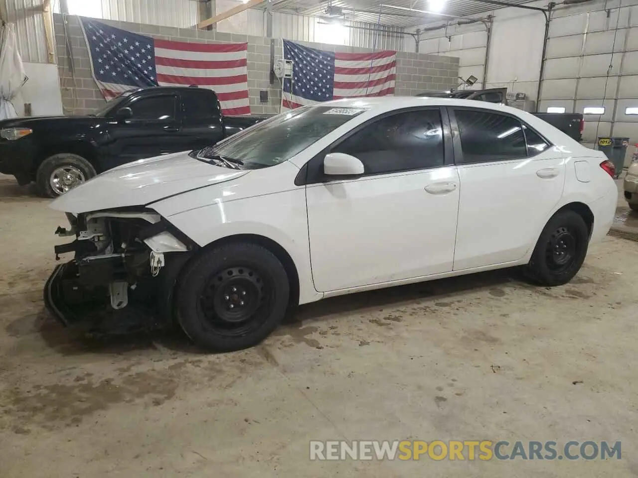1 Photograph of a damaged car 2T1BURHE8KC231397 TOYOTA COROLLA 2019