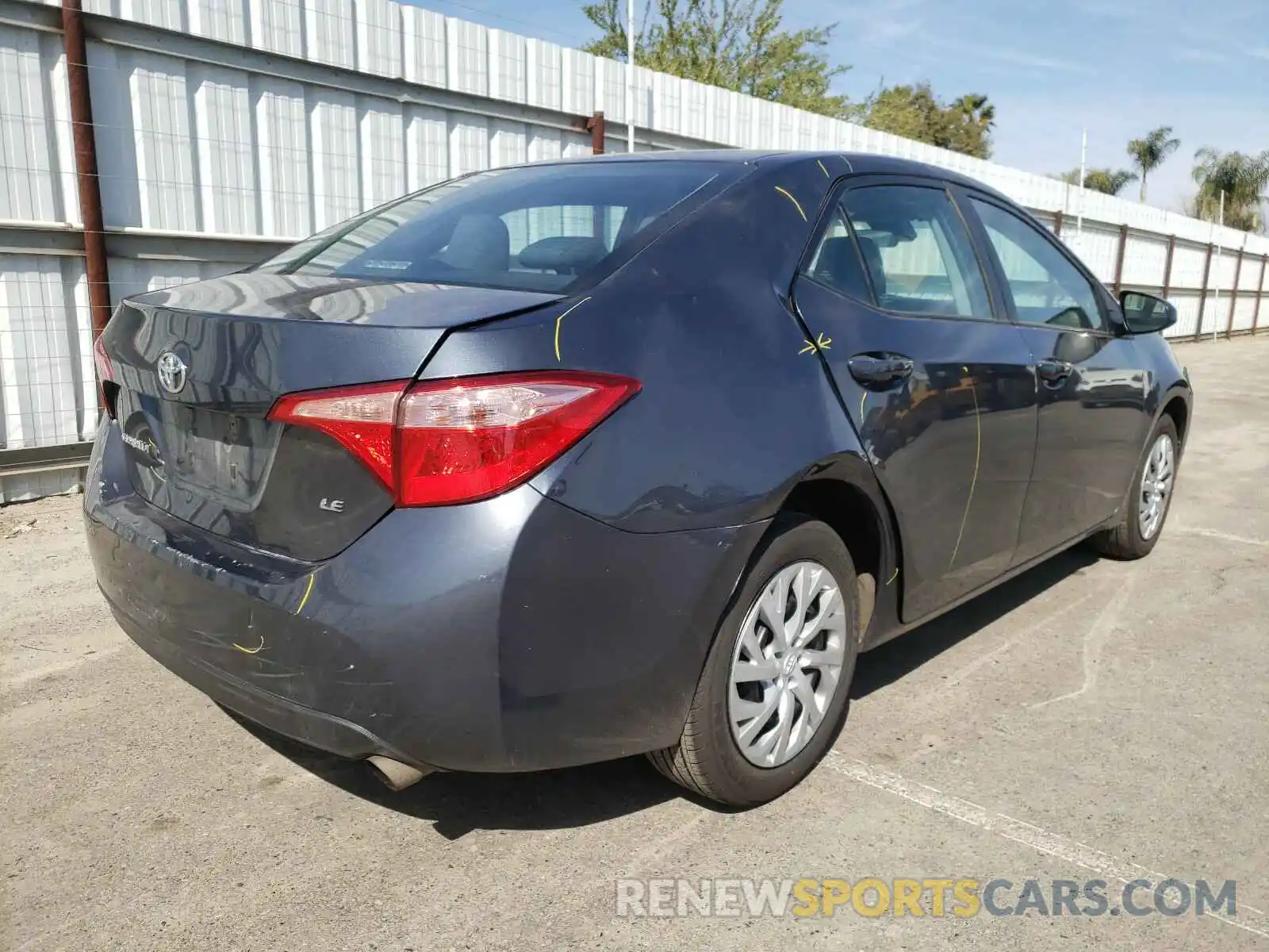 4 Photograph of a damaged car 2T1BURHE8KC236325 TOYOTA COROLLA 2019