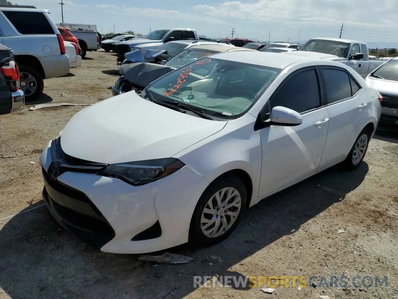 1 Photograph of a damaged car 2T1BURHE8KC236700 TOYOTA COROLLA 2019