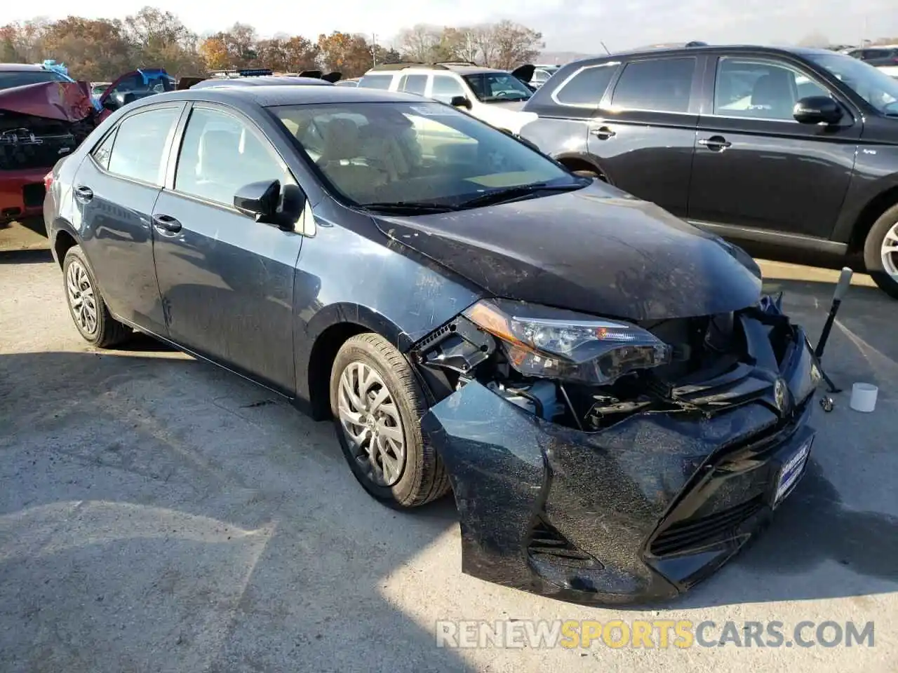 1 Photograph of a damaged car 2T1BURHE8KC242142 TOYOTA COROLLA 2019