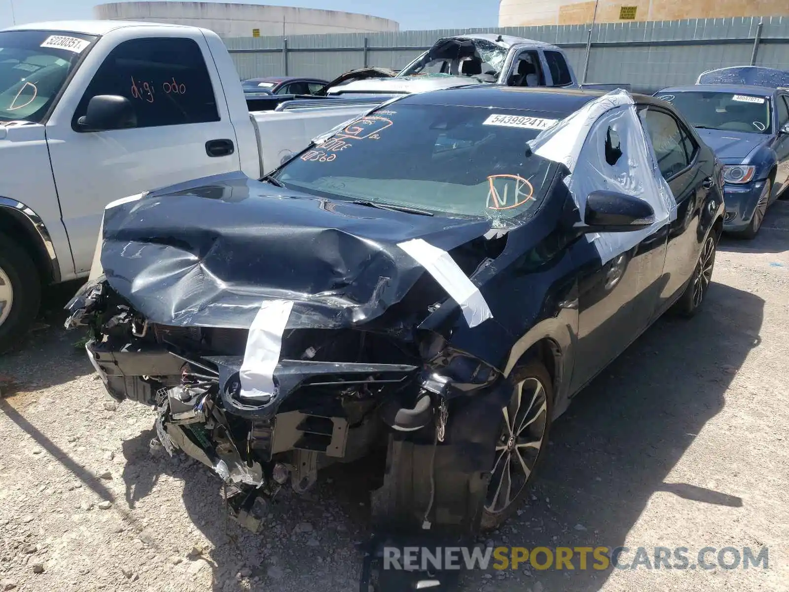 2 Photograph of a damaged car 2T1BURHE8KC242593 TOYOTA COROLLA 2019