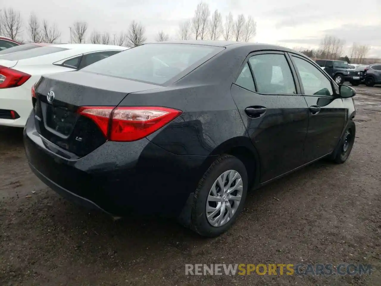 4 Photograph of a damaged car 2T1BURHE8KC242643 TOYOTA COROLLA 2019