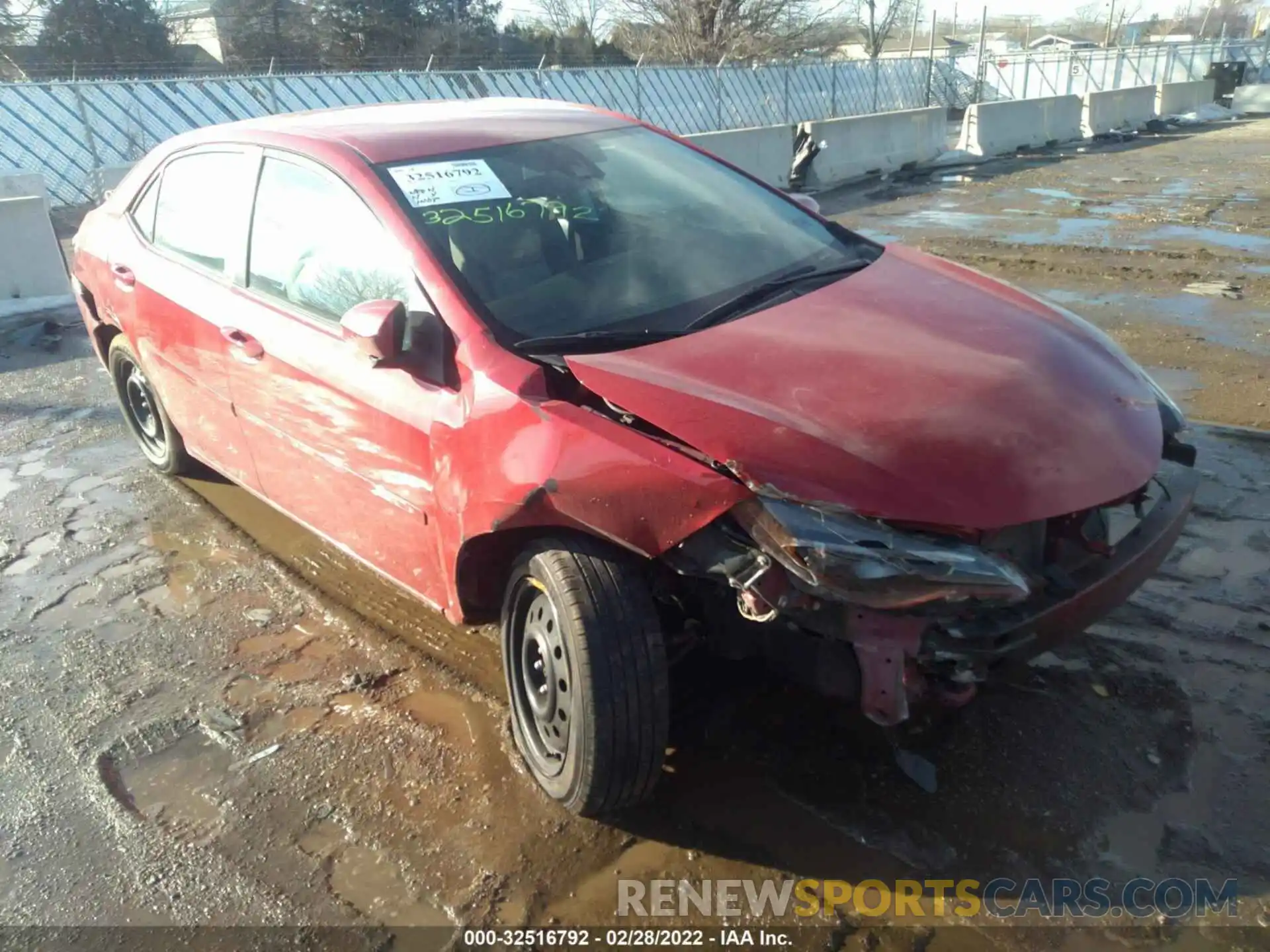 1 Photograph of a damaged car 2T1BURHE8KC244389 TOYOTA COROLLA 2019