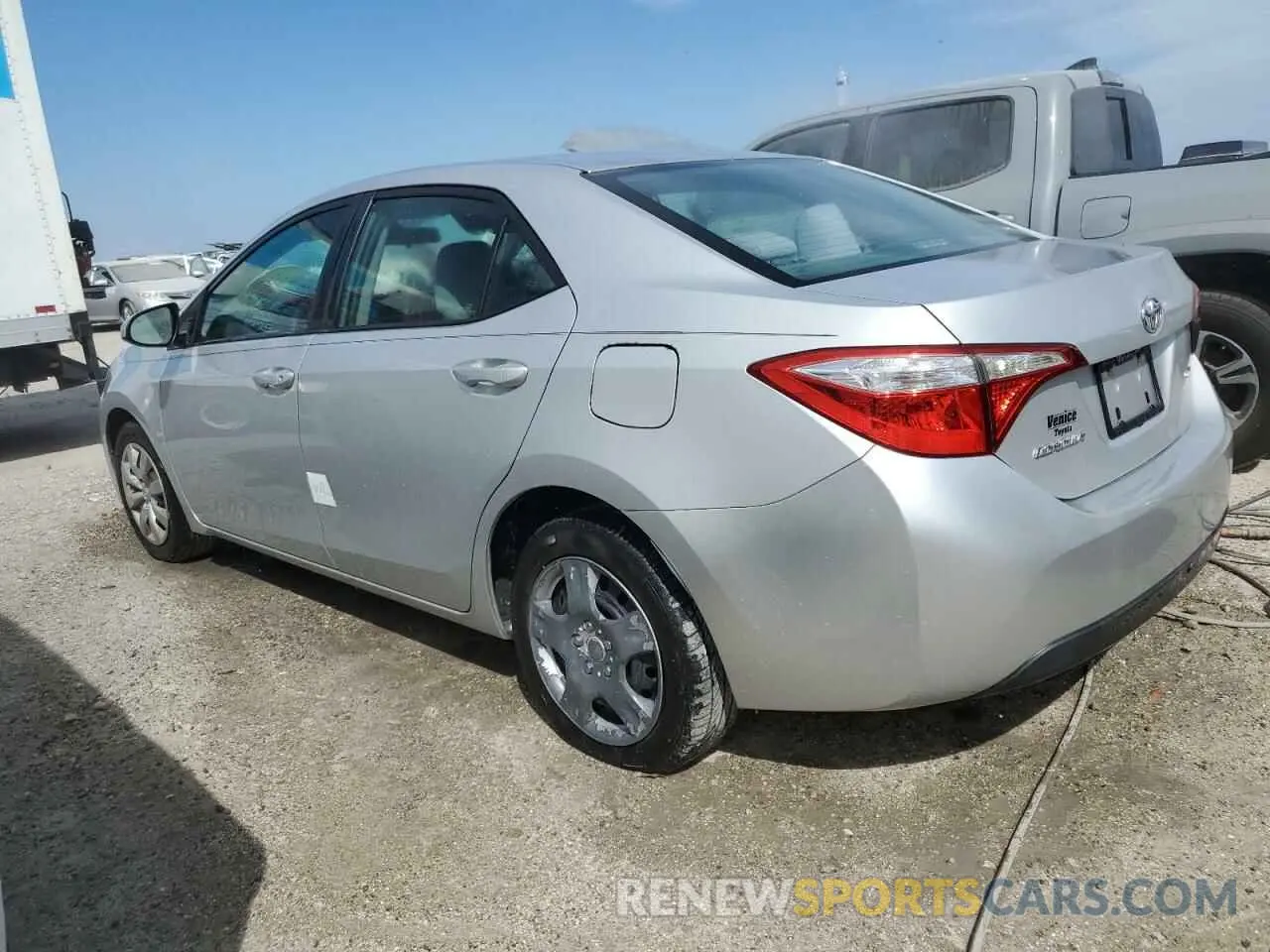 2 Photograph of a damaged car 2T1BURHE9GC685293 TOYOTA COROLLA 2019