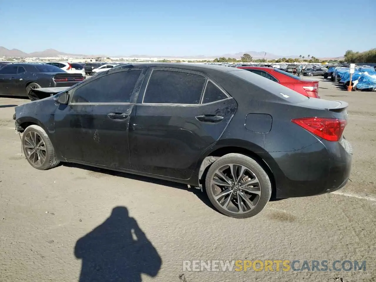2 Photograph of a damaged car 2T1BURHE9KC127291 TOYOTA COROLLA 2019