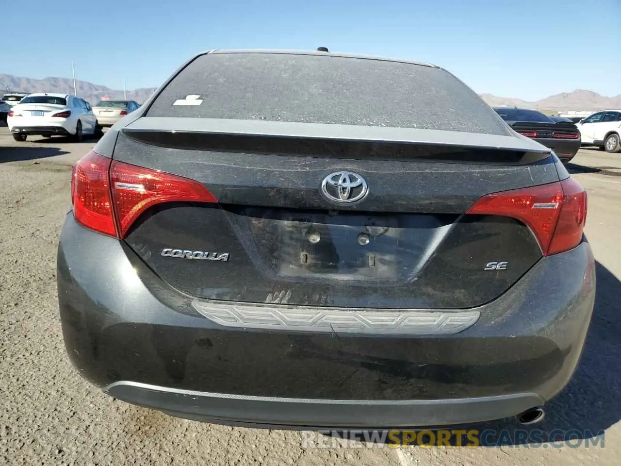 6 Photograph of a damaged car 2T1BURHE9KC127291 TOYOTA COROLLA 2019