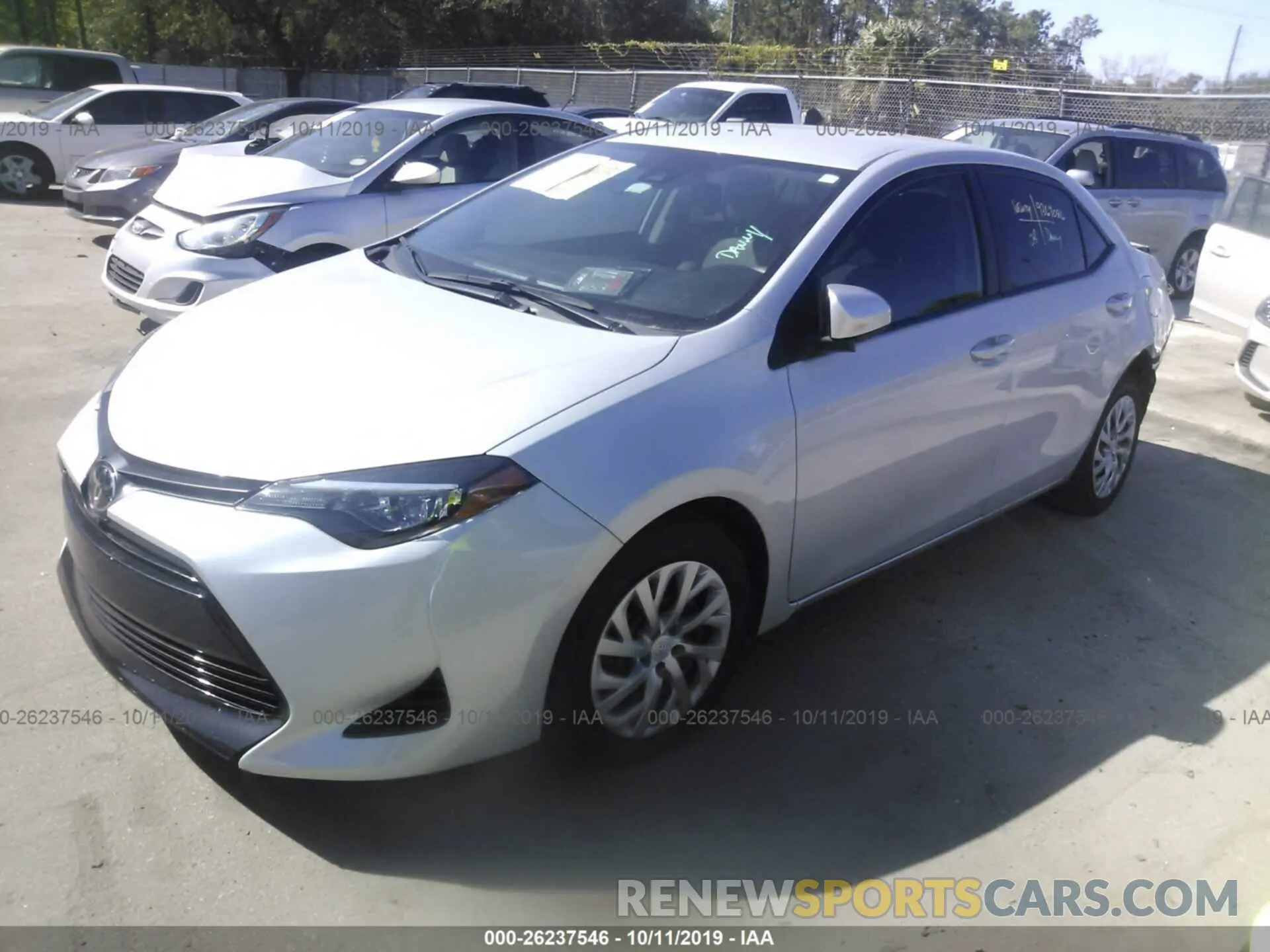 2 Photograph of a damaged car 2T1BURHE9KC133625 TOYOTA COROLLA 2019