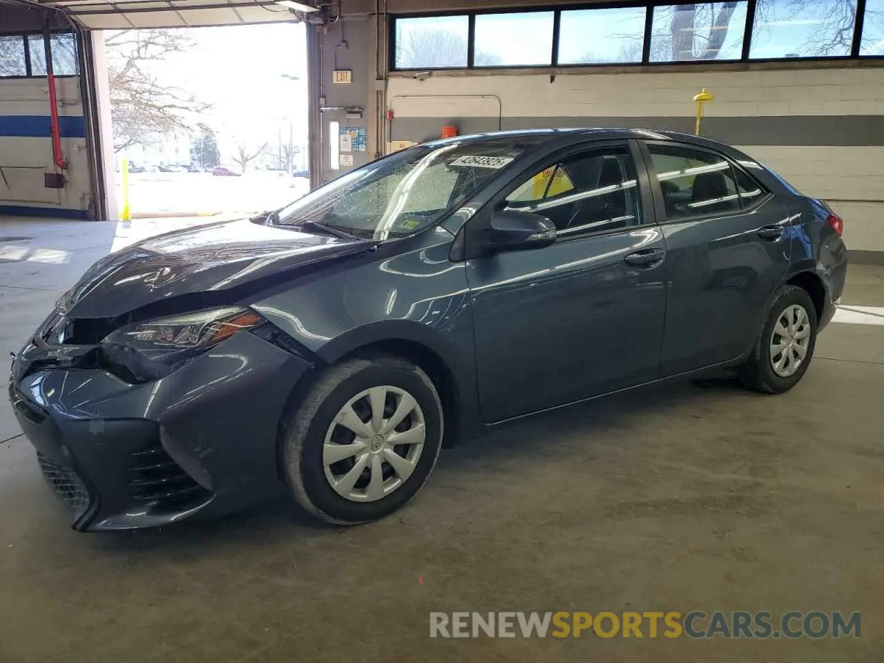 1 Photograph of a damaged car 2T1BURHE9KC136573 TOYOTA COROLLA 2019