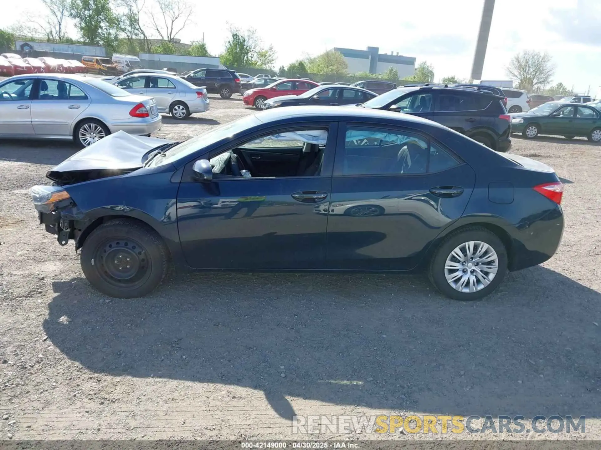 15 Photograph of a damaged car 2T1BURHE9KC140641 TOYOTA COROLLA 2019