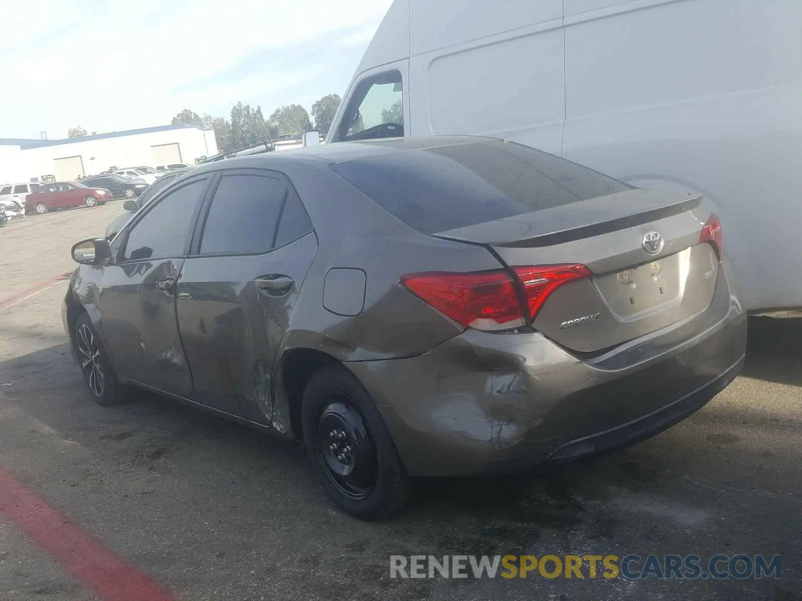 3 Photograph of a damaged car 2T1BURHE9KC145922 TOYOTA COROLLA 2019