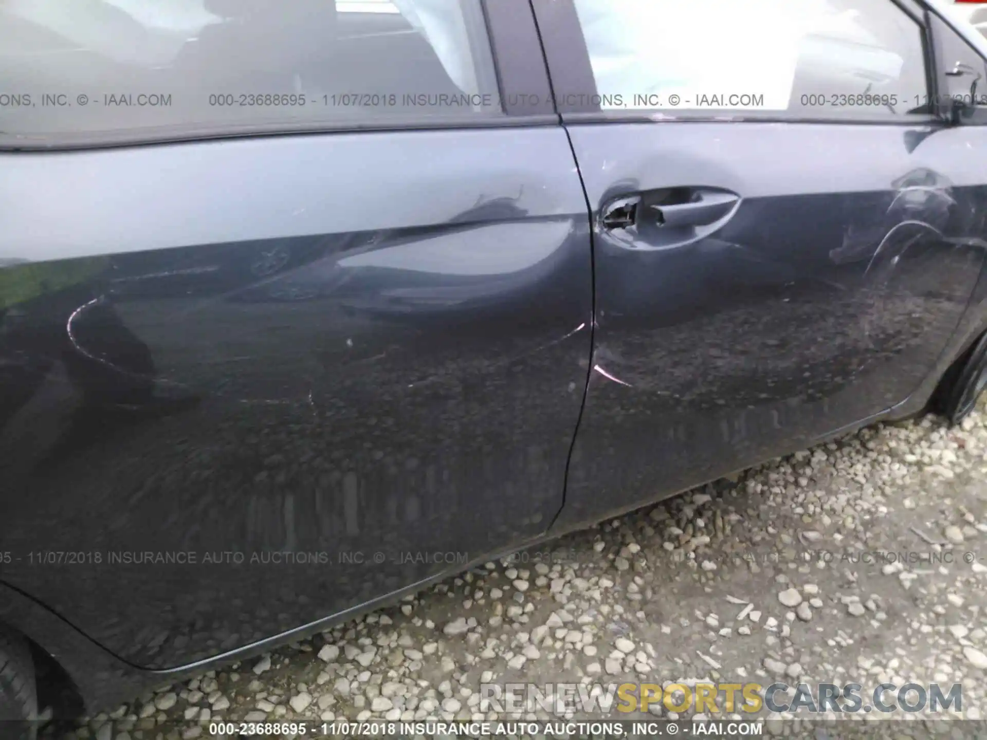 6 Photograph of a damaged car 2T1BURHE9KC147864 Toyota Corolla 2019