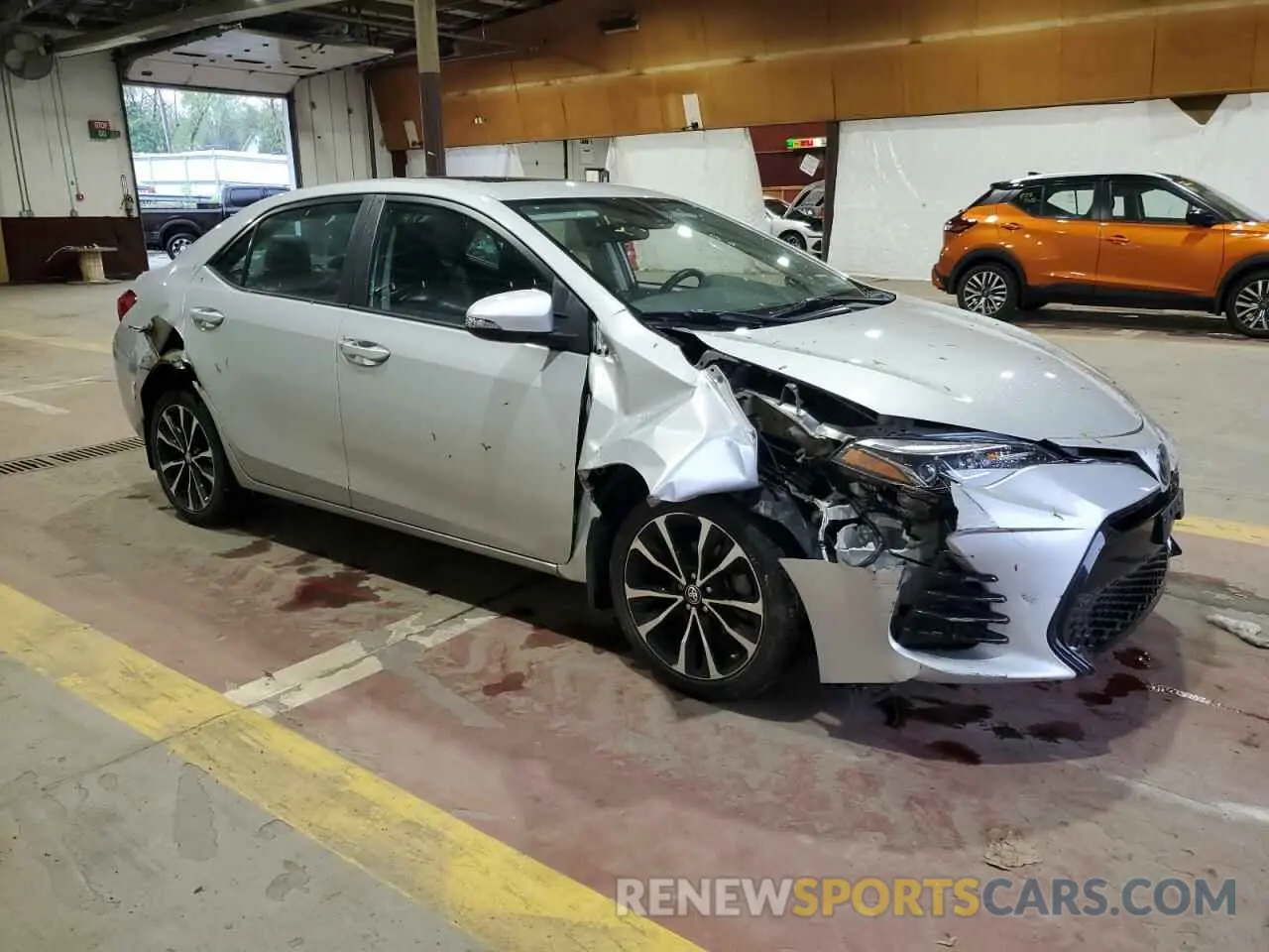 4 Photograph of a damaged car 2T1BURHE9KC154880 TOYOTA COROLLA 2019