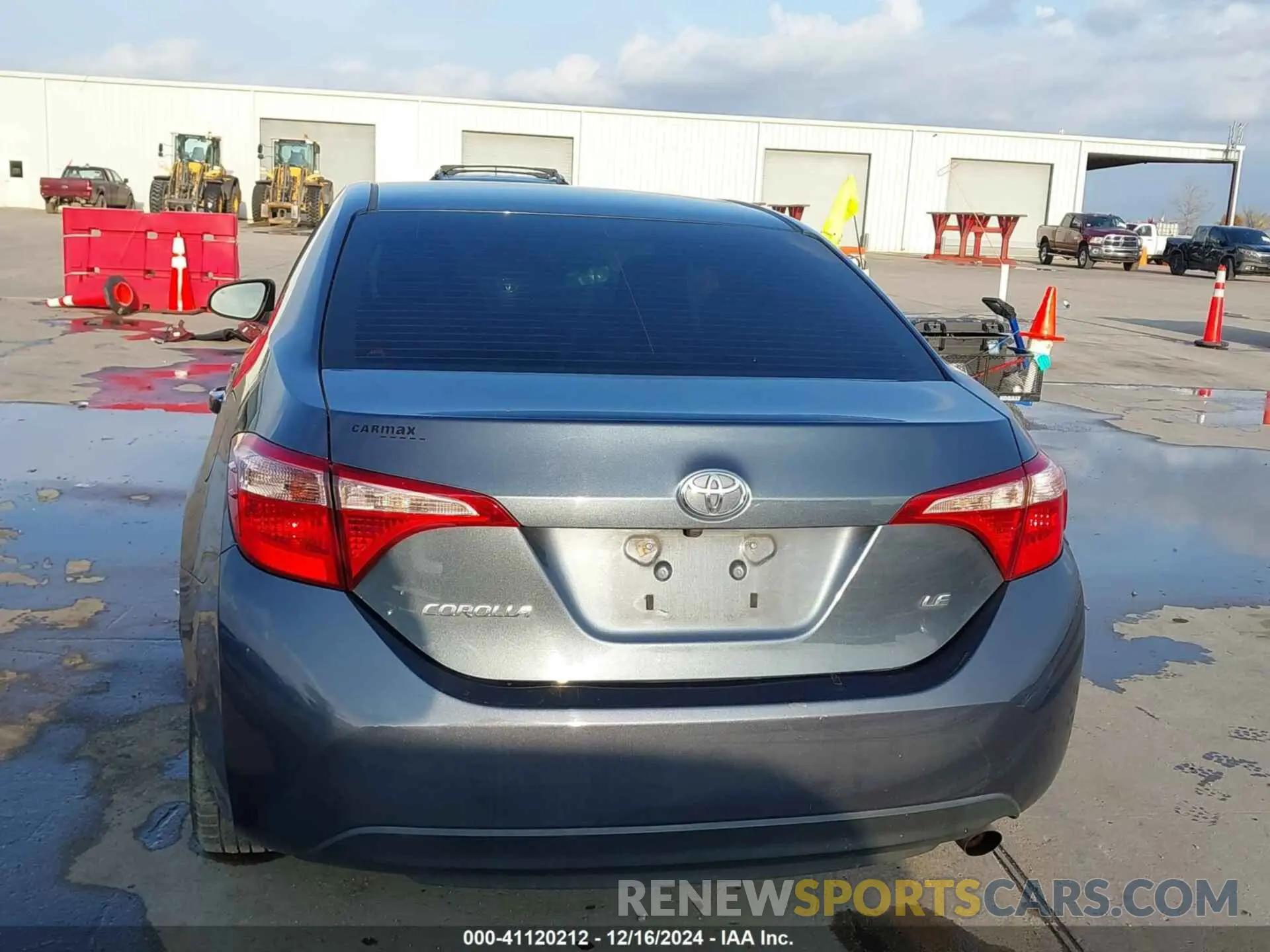 16 Photograph of a damaged car 2T1BURHE9KC157181 TOYOTA COROLLA 2019
