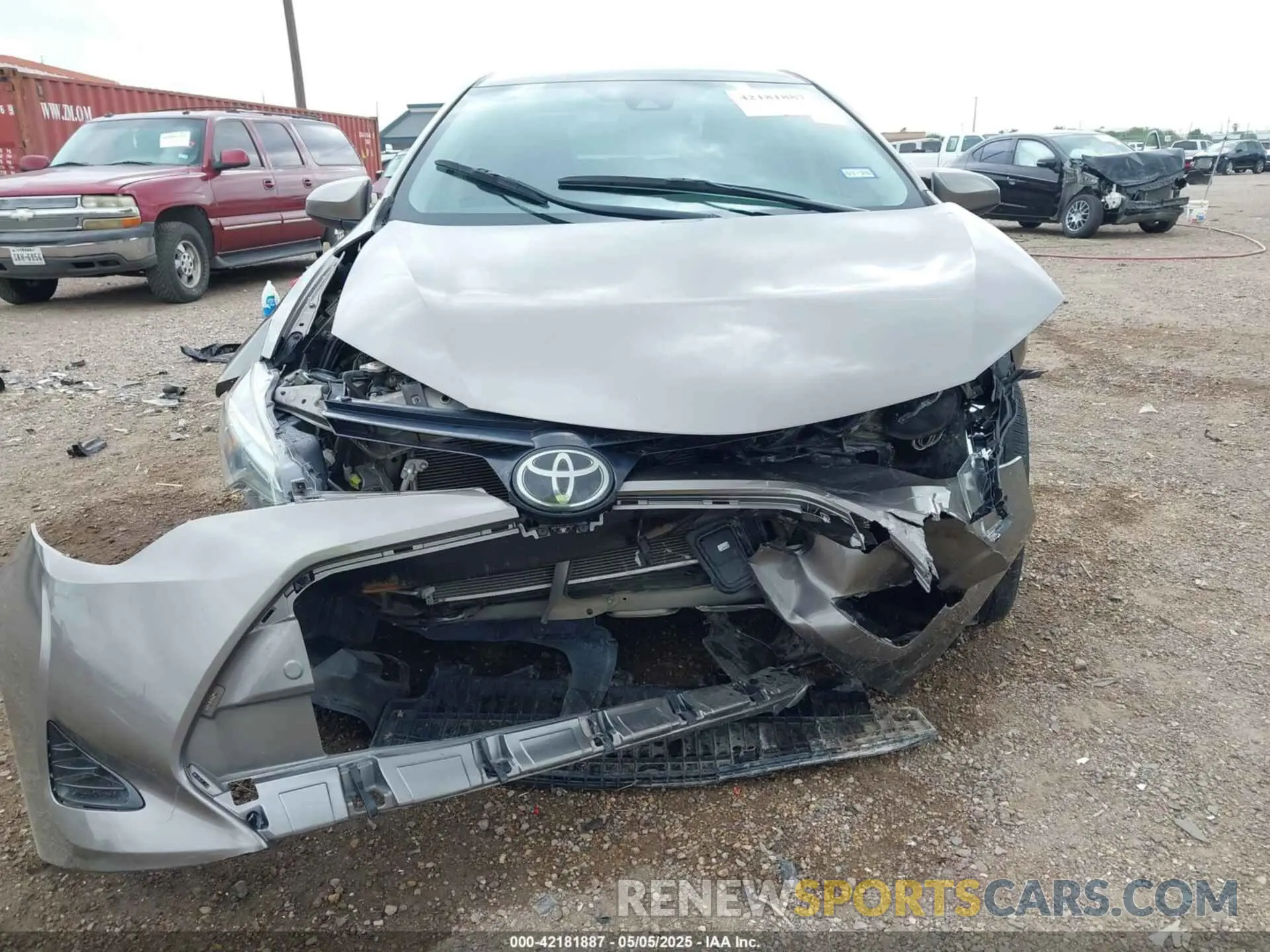 6 Photograph of a damaged car 2T1BURHE9KC160145 TOYOTA COROLLA 2019