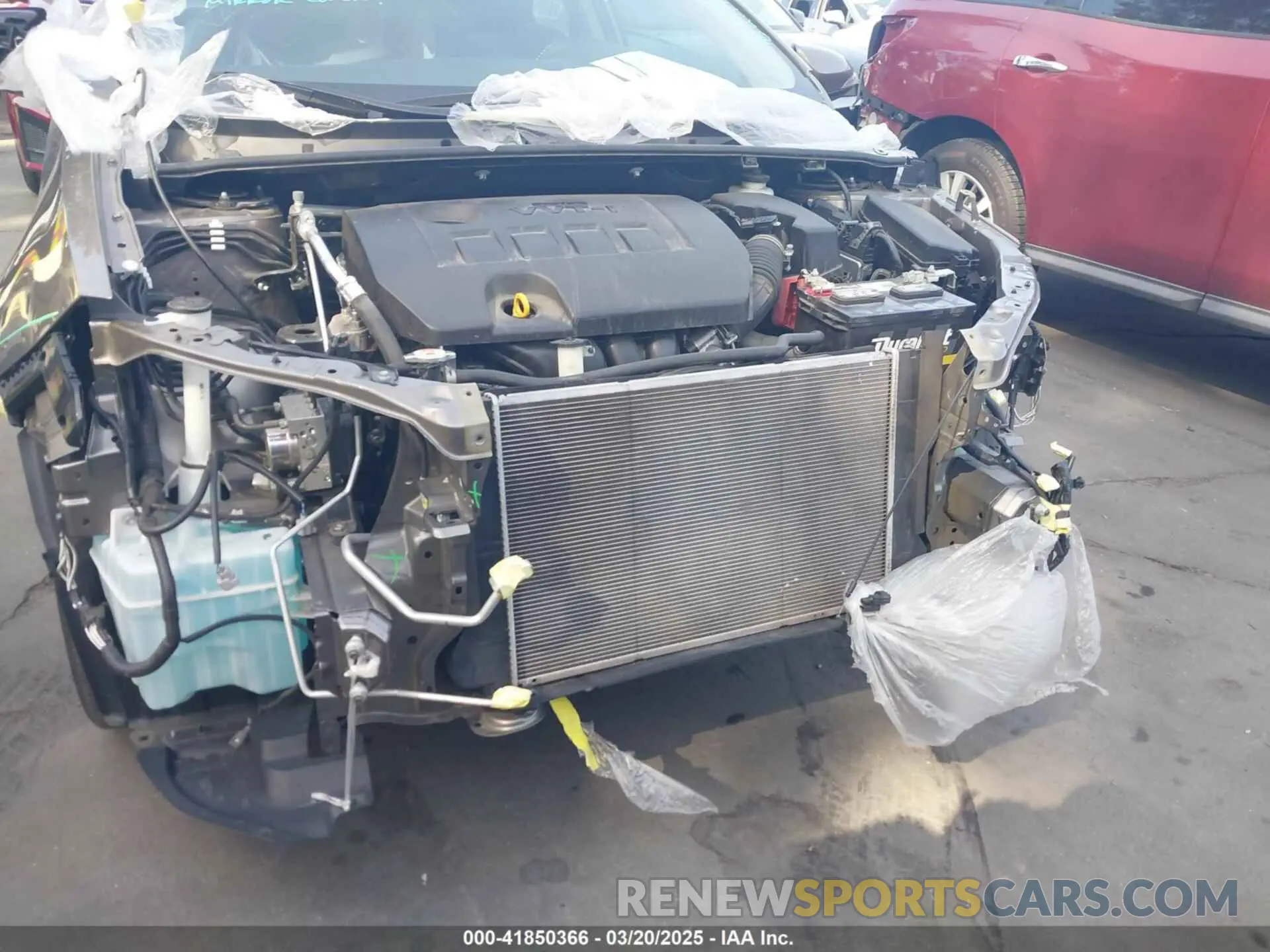 13 Photograph of a damaged car 2T1BURHE9KC163143 TOYOTA COROLLA 2019