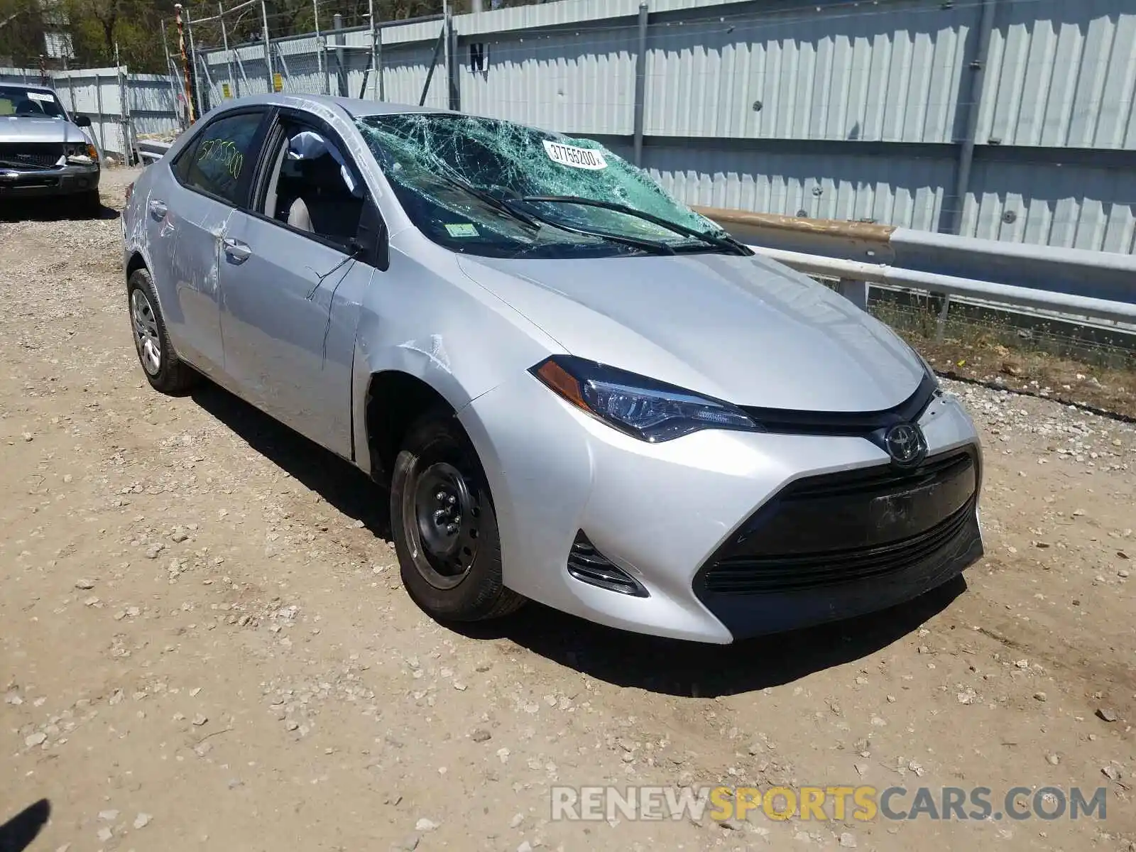 1 Photograph of a damaged car 2T1BURHE9KC166589 TOYOTA COROLLA 2019