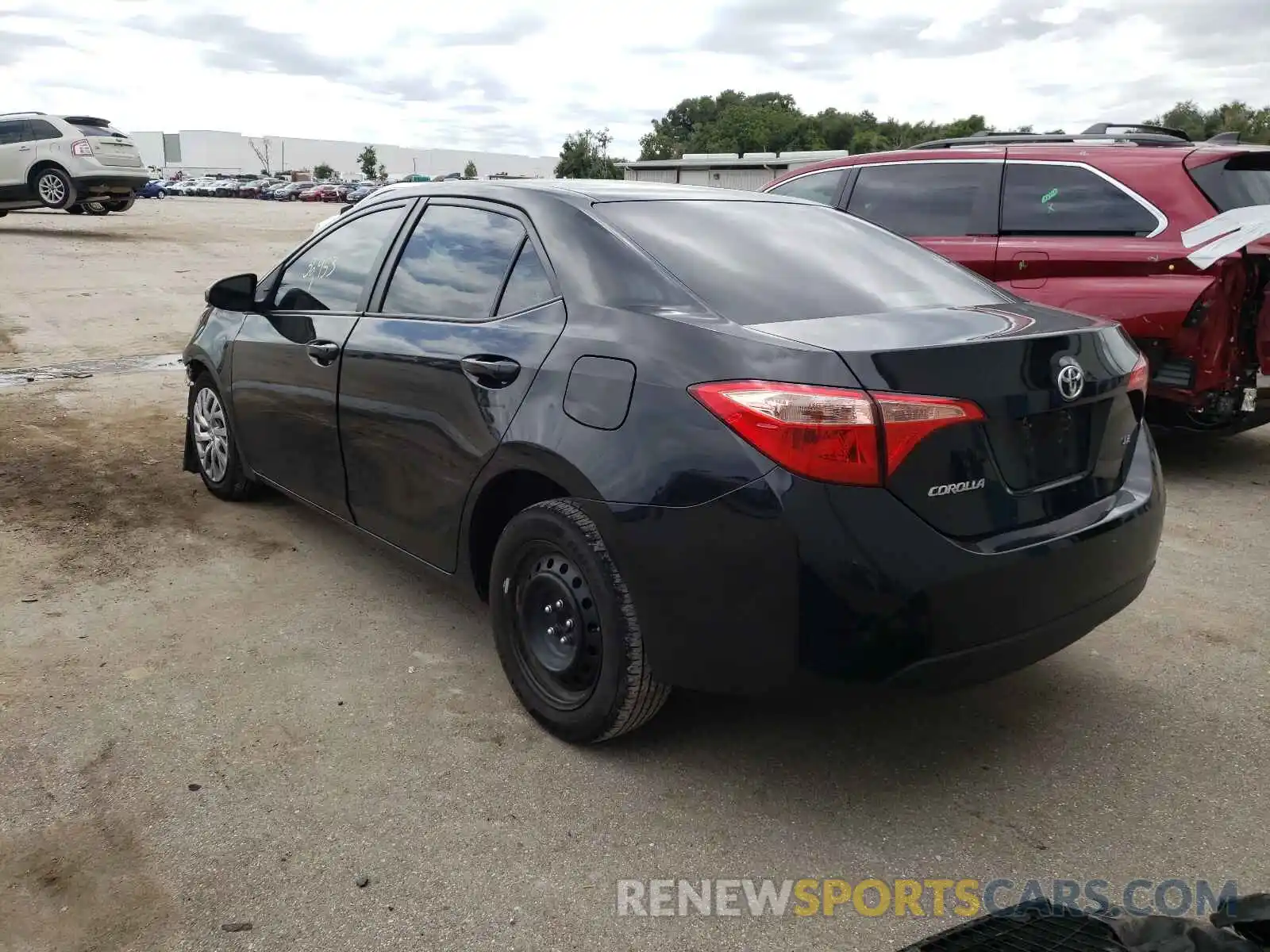 3 Photograph of a damaged car 2T1BURHE9KC173610 TOYOTA COROLLA 2019