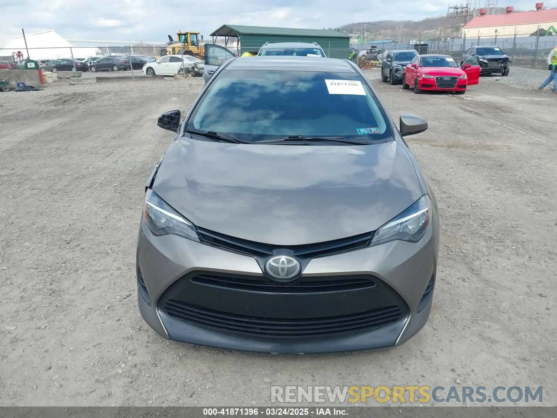 12 Photograph of a damaged car 2T1BURHE9KC173963 TOYOTA COROLLA 2019