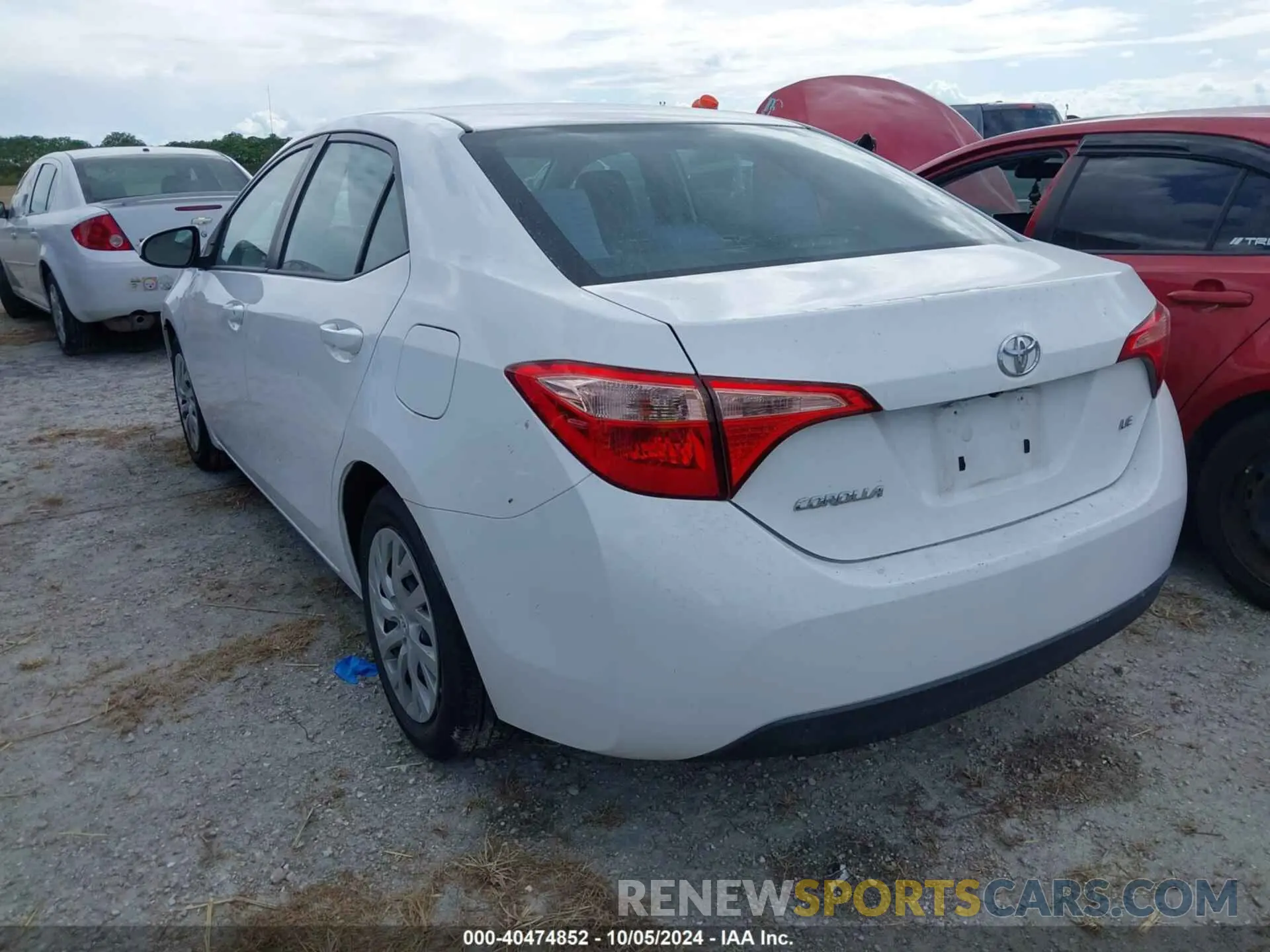 3 Photograph of a damaged car 2T1BURHE9KC176927 TOYOTA COROLLA 2019