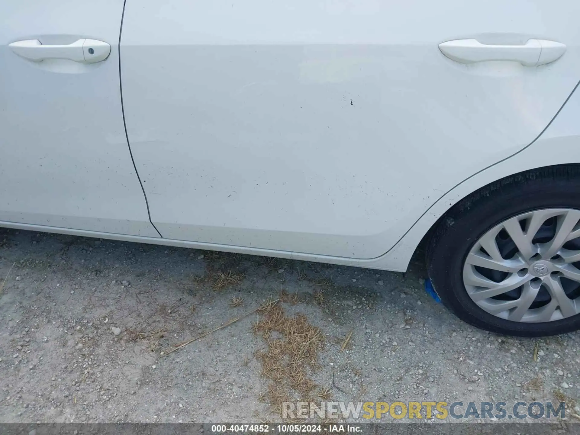 6 Photograph of a damaged car 2T1BURHE9KC176927 TOYOTA COROLLA 2019